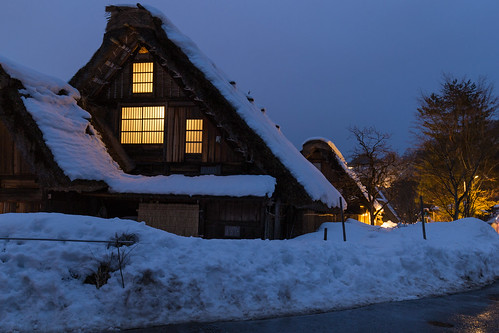 shirakawago village snow