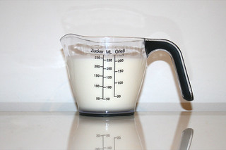 12 - Zutat Sahne / Ingredient cream