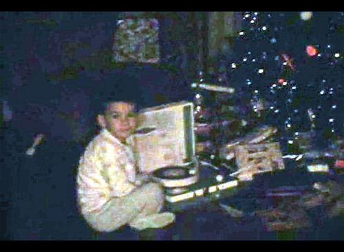 christmas family film kevin texas recordplayer 8mm phonograph 1963 rocketeer lakejackson homemovies flickr:user=therocketeer
