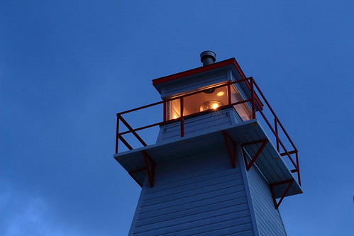 fortamherstlighthouse fortamherst stjohns newfoundlandlabrador lowlight nauticaltwilight lighthouse