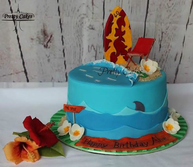 Colorful Cake with Surf and Beach as a Theme by Aurelie Zimmermann of Pretty Cakes