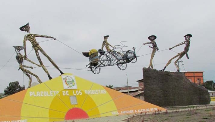 Monumento Los Raidistas, Chone - Manabí - Ecuador