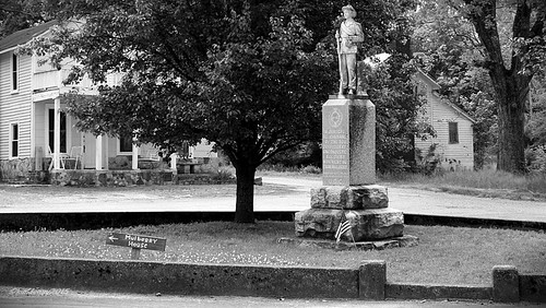 old blackandwhite sculpture monument statue geotagged soldier memorial tennessee historic confederate southern bnw smalltown townsquare mulberry csa lincolncounty