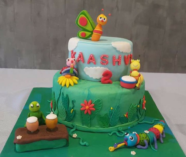 Baby TV Bugs Band Themed Cake by Dilanthi Gunaratne of Bakes By D