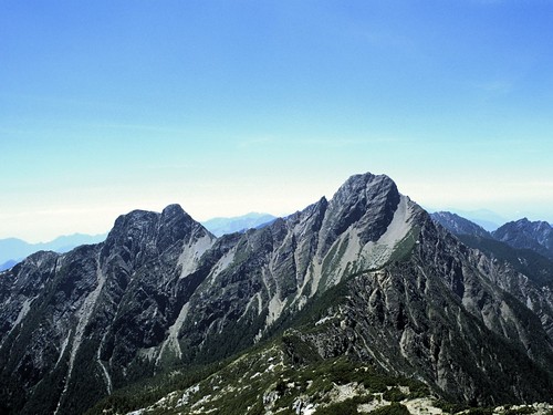 玉山。攝影：Kailing3。來源：維基百科。CC BY-SA 3.0