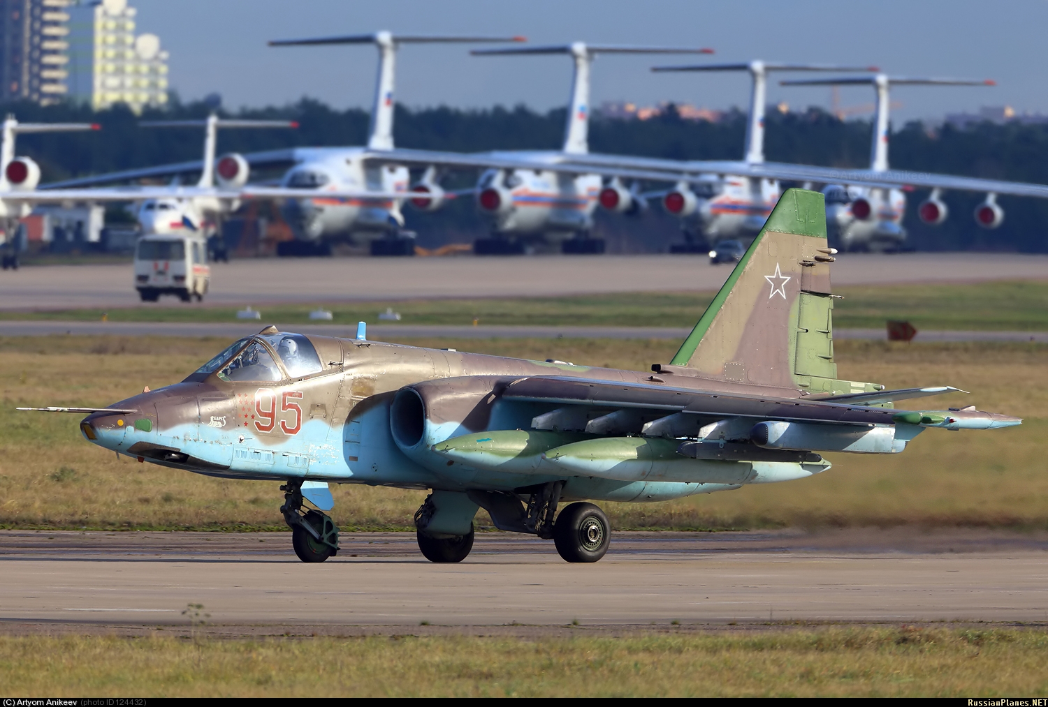 Su-25 attack aircraft  - Page 8 20206466258_9770d9c78a_o