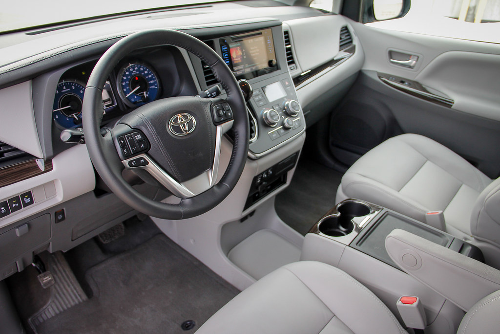 2015 Toyota Sienna Xle Awd I Really Enjoyed The Interior M