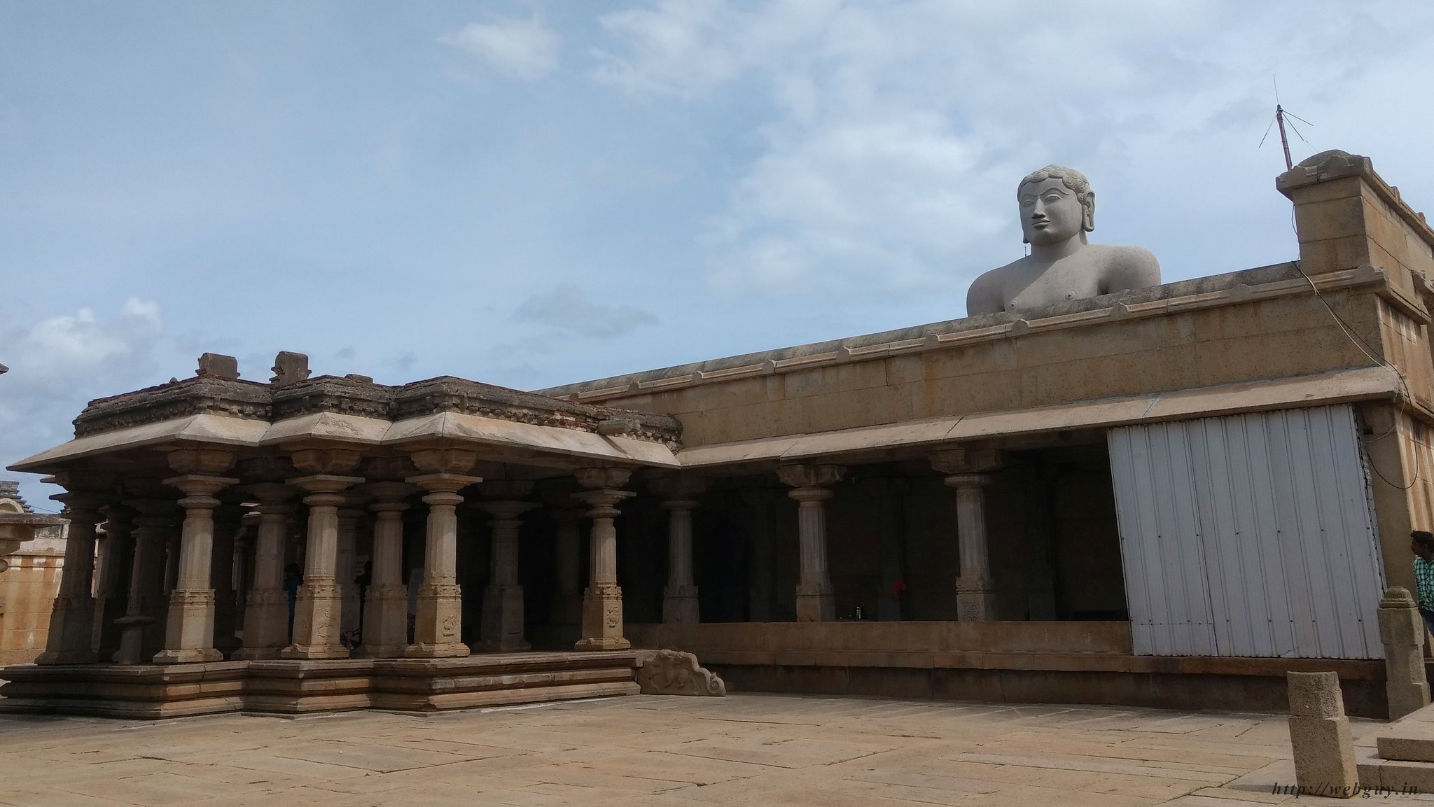 bahubali gomateshwara at shravanabelagola