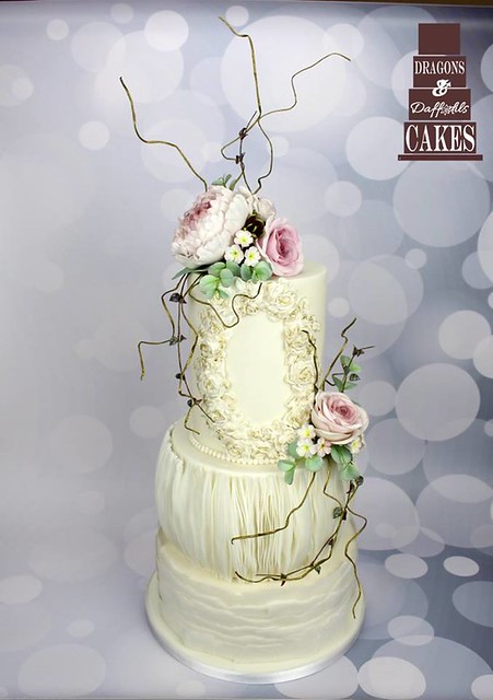 Cake from Dragons & Daffodils Cakes by Rhianydd Webb
