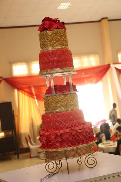 5 Tiers Wedding Cake by Mimi cakes n bakes