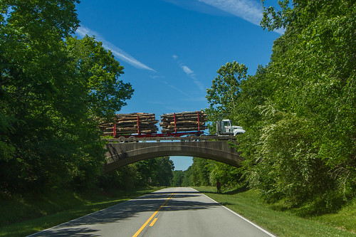 travel bridge usa sunshine clouds truck spring crossing roadtrip adventure daytime loggingtruck natcheztraceparkway dandangler