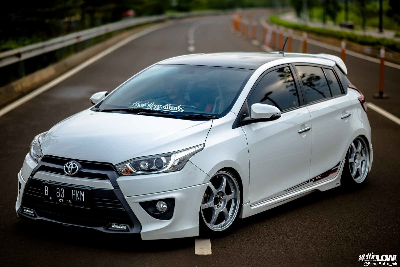Modifikasi Toyota Yaris 2014 milik Nasrul dari Pandeglang