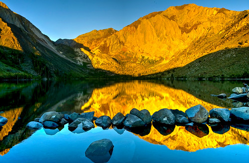 california lake landscape water convictlake easternsierras sunrise dawn alpenglow morning nikon d700 24120mm platinumheartshalloffame usa