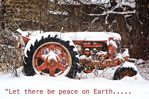 farm farmtractor winter snow wisconsinwinter wisconsin johnhenrygremmer tractor