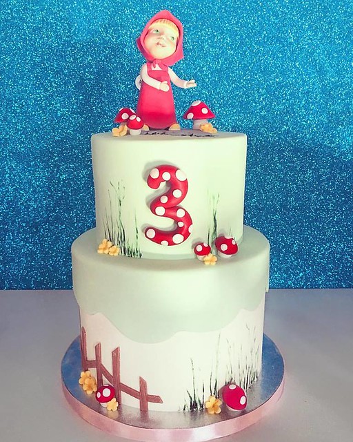 Cake by Cris Cake Design