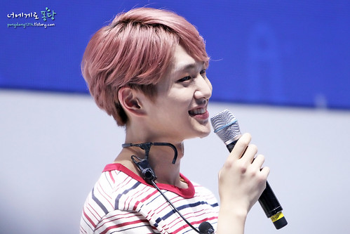 150528 Onew @ Samsung Play the Challenge 19098030169_0177e3043e