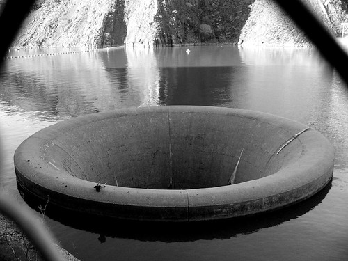 2005 california blackandwhite mountain vortex water lumix view dam napa gloryhole lakeberryessa timesink