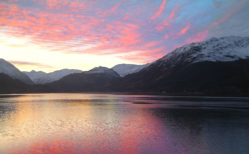 red sky mountain reflection sunrise scotland loch duich fivesisters