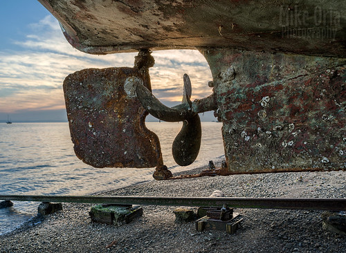 california san pablo bay china camp rafael rust rusty propeller screw vessel ship shipwreck fishing hdr sunrise rat rock pentax 645z 645 dfa55
