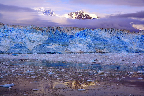 blue usa reflection ice nature colors alaska view glacier hues hubbard природа пейзаж greatphotographers путешествие океан abigfave аляска айсберг ледник хаббард