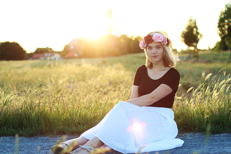 Alisha Mohnfeld mit Sonne juni 2015 128gimp