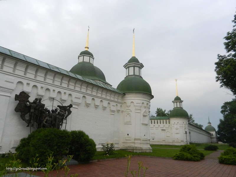 Новгород-Северский, Спасо-Преображенский монастырь