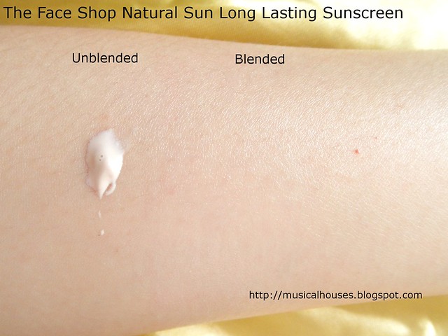 The Face Shop Natural Sun Long Lasting Sunscreen Swatch