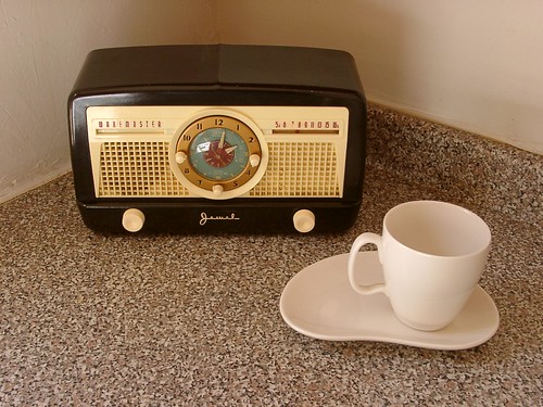 1957 Wakemaster Radio Alarmclock