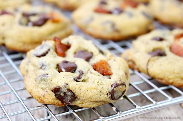 Maple Bacon Chocolate Chip Cookies on a cooling rack.