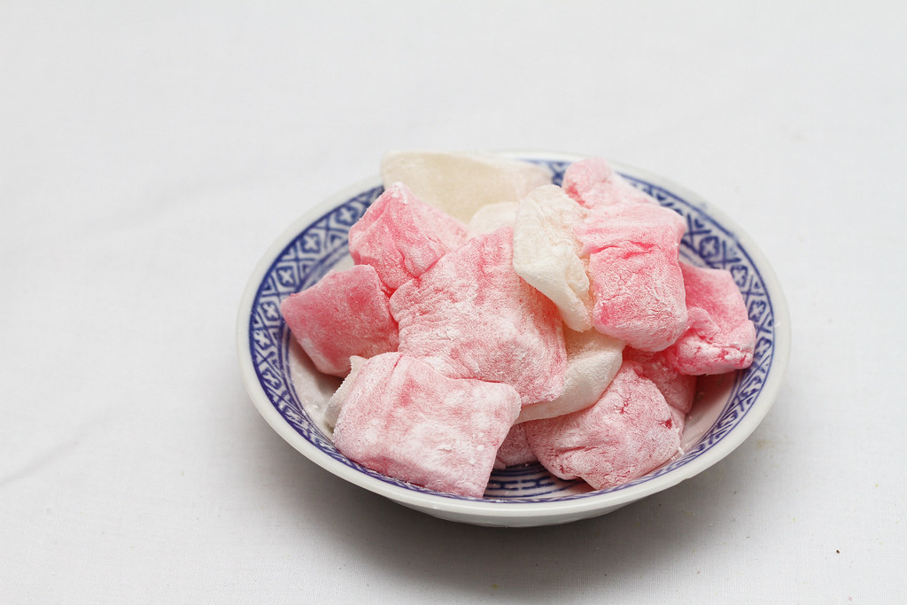 50 Childhood Snacks Singaporeans Love: White pink mochi