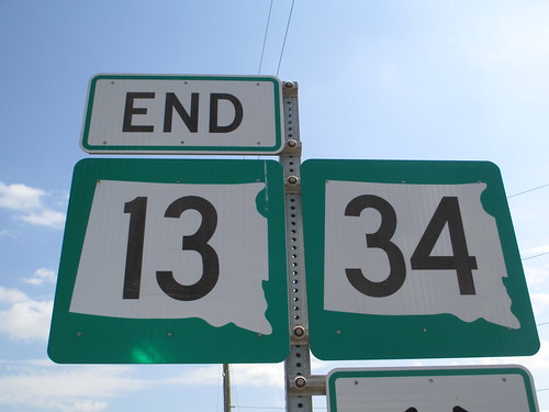 signs sign southdakota midwest end roadsign roadsigns highwaysign 13 34 greatplains highwaysigns endsigns