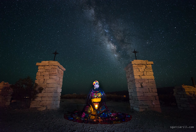 The elegant skull and the milky way