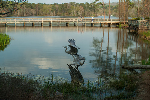 sculpture lake callawaygardens discoverycenter