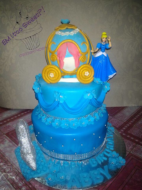 Cinderella Cake by EM i too sweet