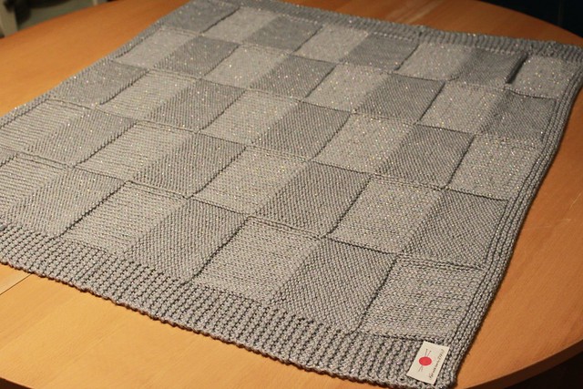 Baby girl Greeff checkerboard blanket