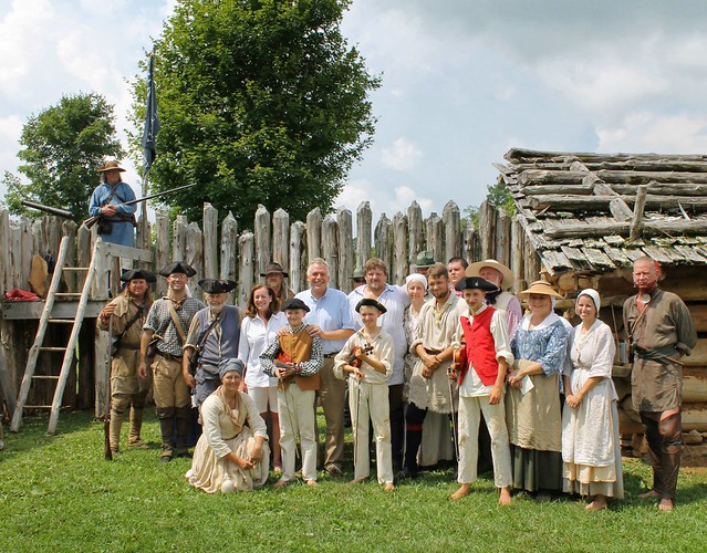 Governor and First Lady with re-enactors.