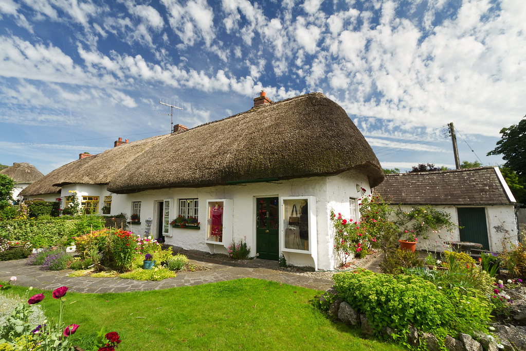 Maison traditionnelle irlandaise, village d'Adare, Irlande