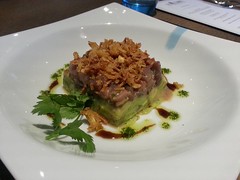 Sarı yüzgeç tuna tartar gezi İstanbul garlic restaurant & bar