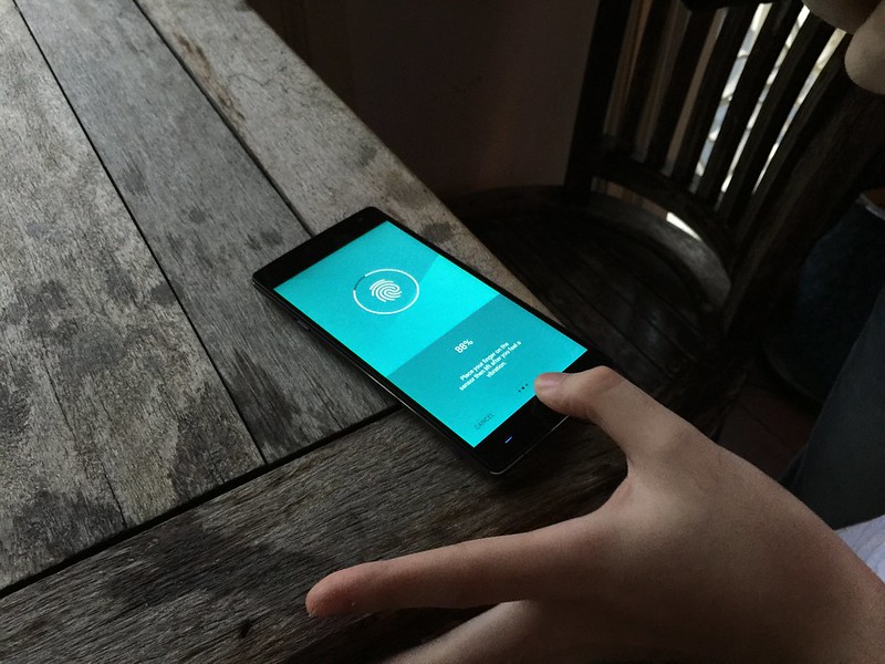 OnePlus 2 - Setting Up Fingerprints