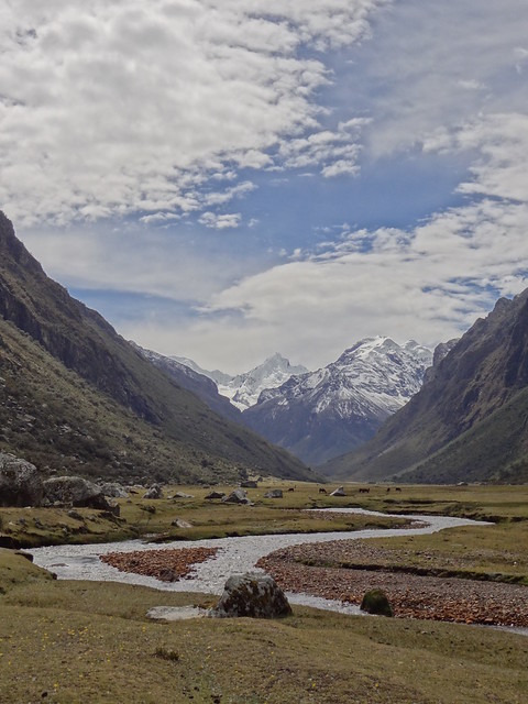 Highlights of the Cordillera Blanca Traverse: Quebrada Quilcayhuanca