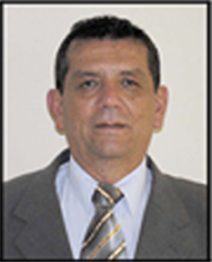 Dr. Bladimir Zambrano Vargas.