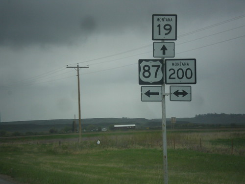 sign montana intersection shield mt19 mt200 us87 ferguscounty
