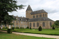 Lonlay-l-Abbaye - Photo of Saint-Georges-de-Rouelley