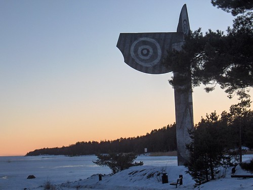 winter sunset lake statue sweden dusk picasso february pablopicasso kristinehamn