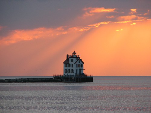 sunset ohio lighthouse lakeerie greatlakes lorain cotcmostinteresting cotcmostfavorited