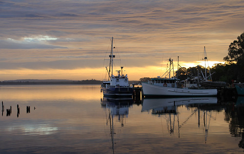 australia tasmania sunset harbour boats transport fishing reflection