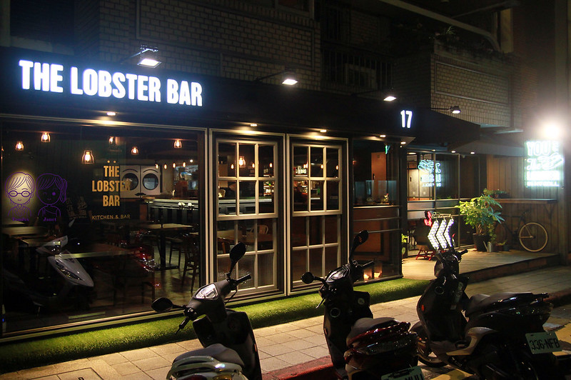2 The Lobster Bar