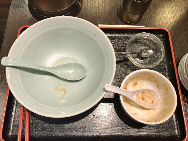 多謝のラーメン+ミニ麻婆丼完食