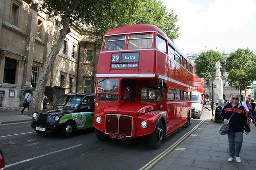 Timebus RML2263 on Route 29, Trafalgar Square
