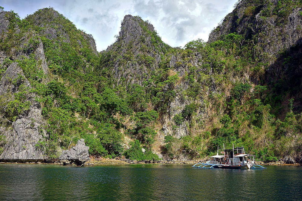 Travel Diary Kayangan Lake in Coron, Palawan, PH -thedailyposh (4)